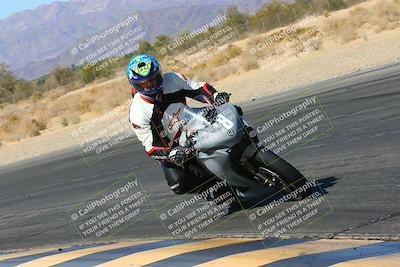 media/Feb-13-2022-SoCal Trackdays (Sun) [[c9210d39ca]]/Turn 7 Inside (1040am)/